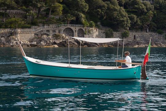 21 ft Dinghy for Rent in Portofino, Italy with a Capacity of 6 People