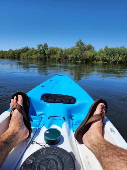 Kayak confortable pour s'asseoir sur le dessus