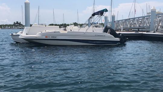 Rent Starcraft 21' Deck Boat in Riviera Beach