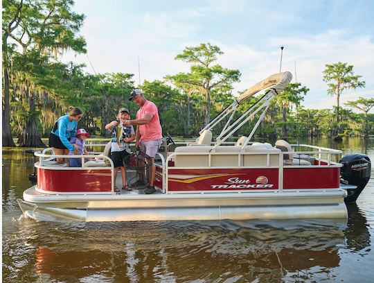 2024 Sun Tracker Bass Buggy 18 DLX Pontoon in Gordonville, Texas