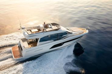 Beneteau Prestige 520 Motor Yacht Rental in Cote d'Azur, France