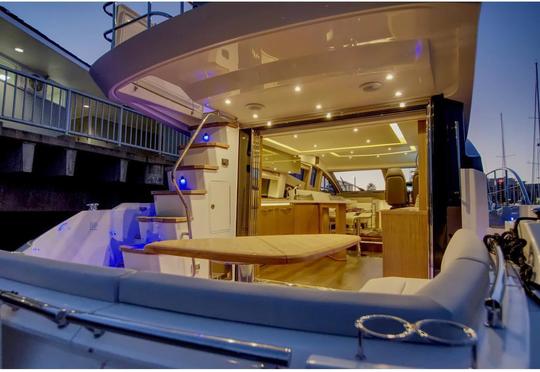 Newest Sea Ray modern and spacious 