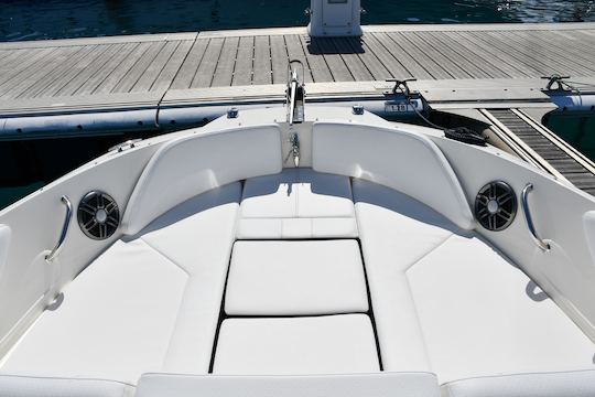 Discover French Riviera in Style and Luxury! Book a Brand New Sea Ray Sport 2024