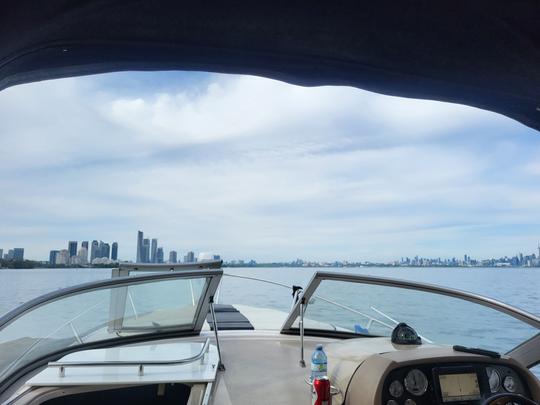 Location de bateau privé de 28 pieds à Toronto | Bateau pour 6 personnes 