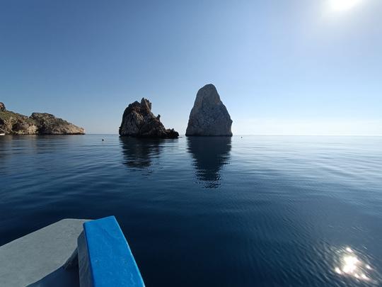 L'ESTARTIT : BOAT TRIP THROUGH THE MONTGRI NATURAL PARK