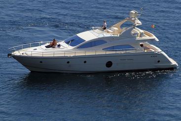 Elegant Cinzia Aicon 64 Fly Motor Yacht