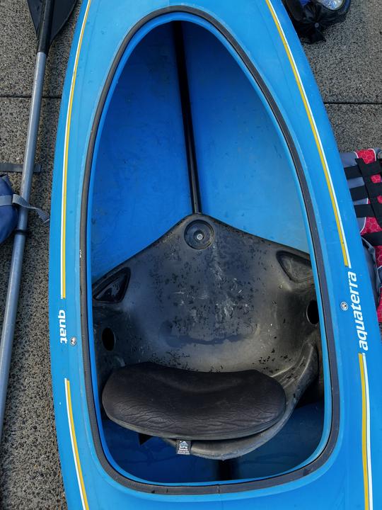 Kayaks for rent Newberg area $10/hr