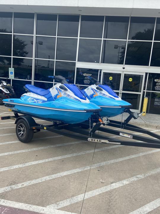 NUEVAS Yamaha Wave Runners 2024 para alquilar por hora o por día en Mabank, TX