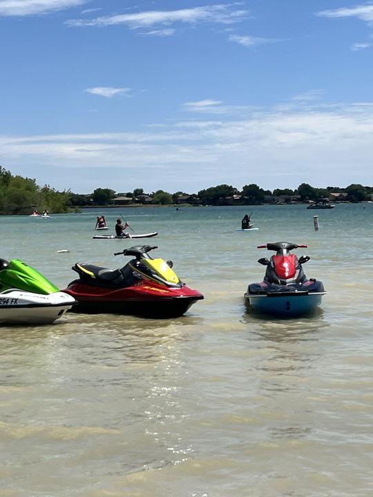 Fun In The Sun - Enjoy 2 NEW 2024 Yamaha Waverunner Jetskis