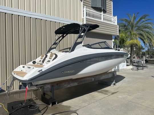 *TARIFA REDUCIDA* Yamaha Jet Boat de 21 pies modelo 2021 en Tarpon Springs