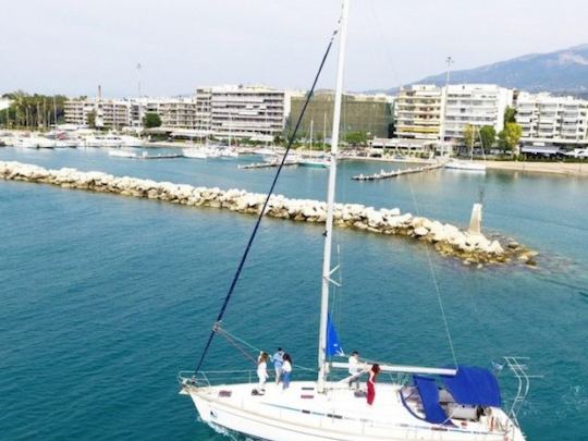 El velero monocasco Bavaria Cruiser 44