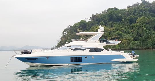 64ft Blue Azimut Power Mega Yacht Rental in Paraty, Rio de Janeiro, Brazil