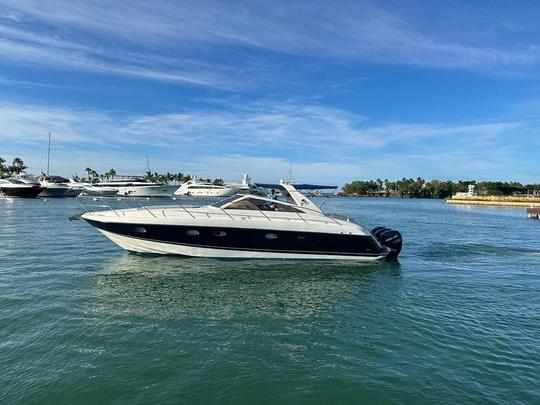 Princess 43 - Lady V- Yate a motor en Casa de Campo, La Romana