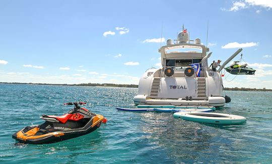 💎 Experiencia VIP: 108 yates de lujo Mangusta en las Bahamas