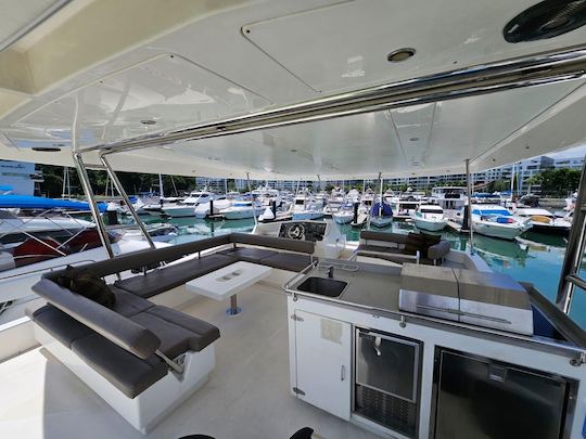 Valencia 51ft Leopard Catamaran Yacht Charter in Singapore