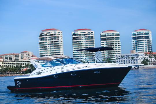 45ft Uniesse Italian Yacht Unique In The Bay