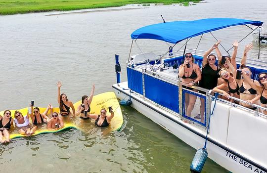 Soirée de célibataire épique de Flipper Finders ! Folly Beach - Bateau ponton de 26 pieds x 10 pieds