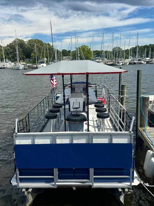 30' Catamaran Tour Boat in Annapolis - BYOB Private Cruise - 6 Guests Capacity