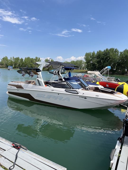 Location de bateaux de wake/surf Supra SL 550 2024 à Loveland, Colorado