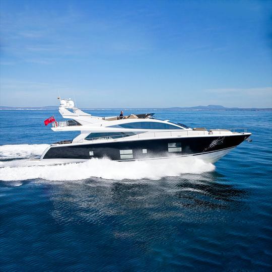 Fretamento tripulado do Pearl 67 Power Mega Yacht em Port Calanova, Espanha