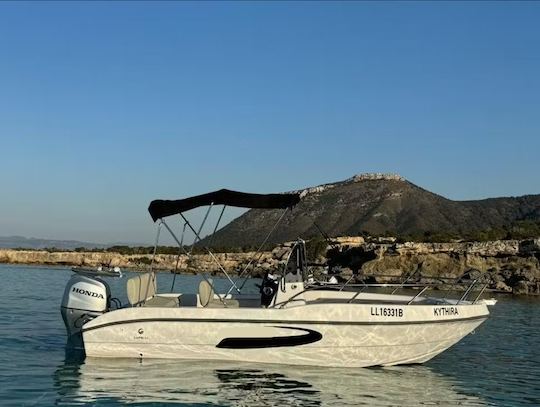 Hire This Fiberglass Boat For 6 Guests