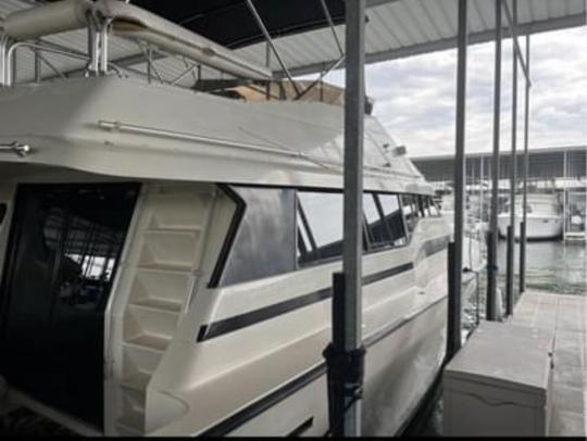 1990 Mainship, iate de 41 pés com cockpit mediterrâneo em Pensacola, Oklahoma 