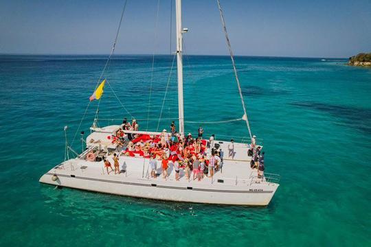 AMAZING 65 FOOT CATAMARAN IN CARTAGENA COLOMBIA