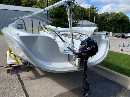 Hunter 216 Sailboat for rent in McKinley Marina, Milwaukee WI