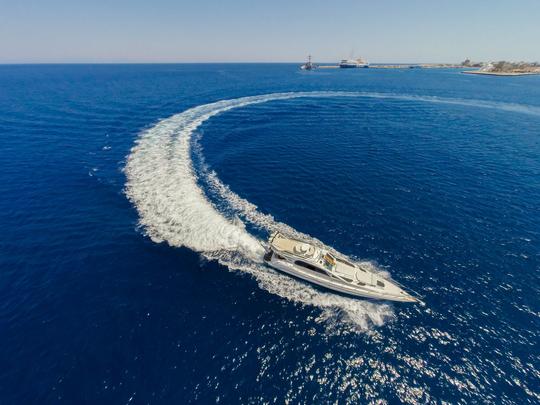 ¡Alquile un yate de lujo de 54 pies y explore el mar Jónico!