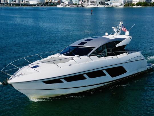 ¡¡¡Nuevo yate a motor Sunseeker Predator 2019 de 60 pies!!!