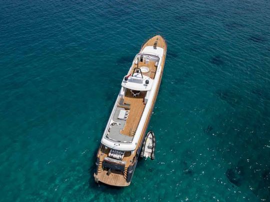 Captained MIU 157ft Power Mega Yacht In Antalya - Takes up to to 40 passengers