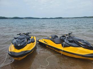 Great Deal for Twins 2022 Sea-Doo's RXP X 300's