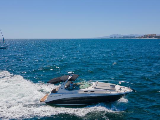 GANTUZ | Encantador yate SeaRay de 34 pies para un día en el Océano Pacífico.