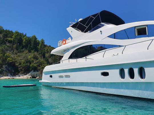 Luxury motor yacht Majesty 66 for charter in Greece (Corfu)