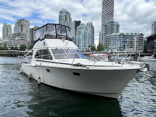 42’ Custom Yacht in Downtown Vancouver