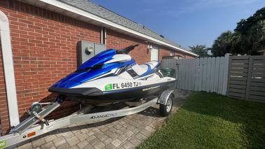 Yamaha Waverunner for Crab Island fun