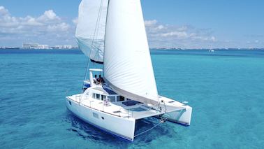 CATAMARAN DE LUXE DE 44 PIEDS ⛵️ NAVIGUANT VERS ISLA MUJERES 🏝️ 