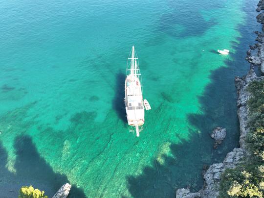 Sadri Usta I, beautiful classic yacht in Montenegro