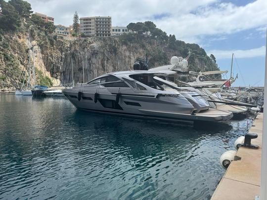 Alquiler de megayates Pershing 7X CIAO Power en Eivissa, Illes Balears