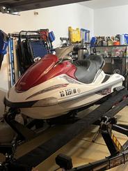 Yamaha Waverunner Cruiser for rent at Falls Lake, Kerr Lake and Jordan Lake