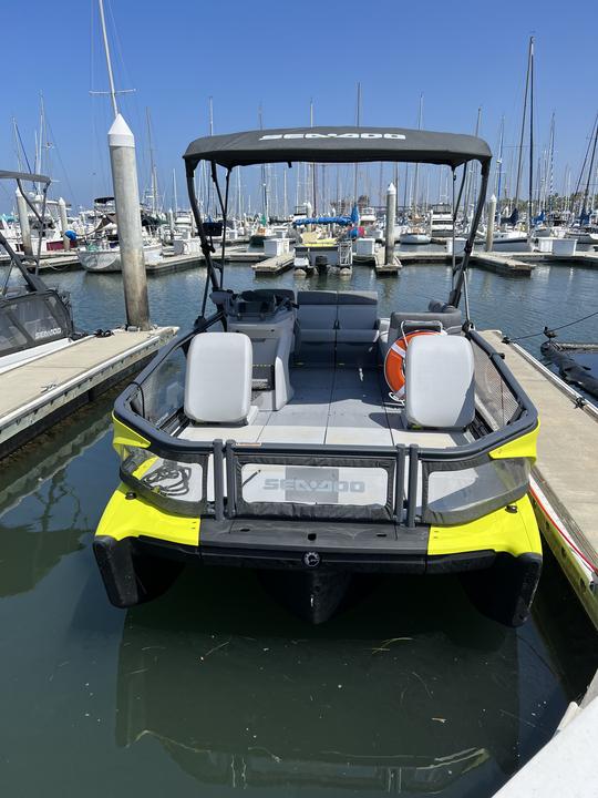 La mejor experiencia de alquiler de pontones Sea Doo en San Diego