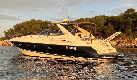 Stunning Sunseeker with Captain on French Riviera 