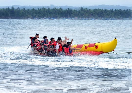 Chamando todos os caçadores de emoção - Passeio de Banana Boat em Port City