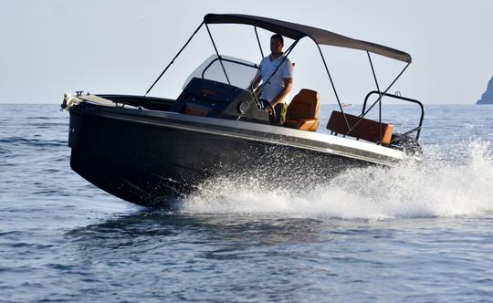 Boat rental in Altea · 19ft Protagon 600L