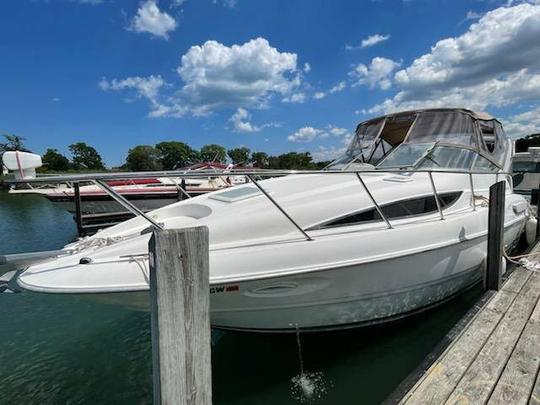 OFERTA DE FIM DE SEMANA DO DIA DO TRABALHO: $250/HORA OU MAIS EM CRUZEIRO DE 40 PÉS OU BAYLINER DE 33 PÉS 