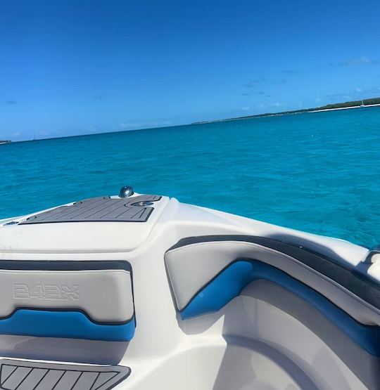 Wakeboat Yamaha 24' à louer à Nassau, Bahamas