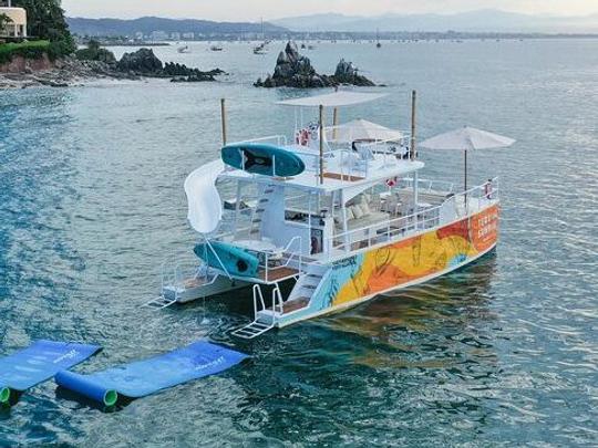 Nuevo y lujoso catamarán para alquilar en Puerto Vallarta