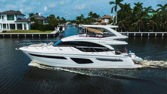 Luxury Yacht Charter: 2019 Princess F55 in Palm Beach