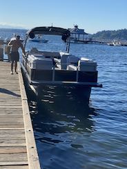 30ft Godfrey Pontoon Aquapatio - The Biggest Pontoon on the lake!!