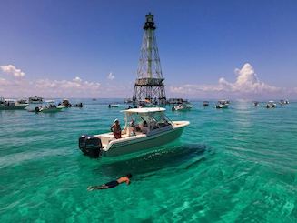 GRADY WHITE DE 29 PIEDS POUR LA PÊCHE ET LES VOYAGES DE LOISIRS DANS LES FLORIDA KEYS !